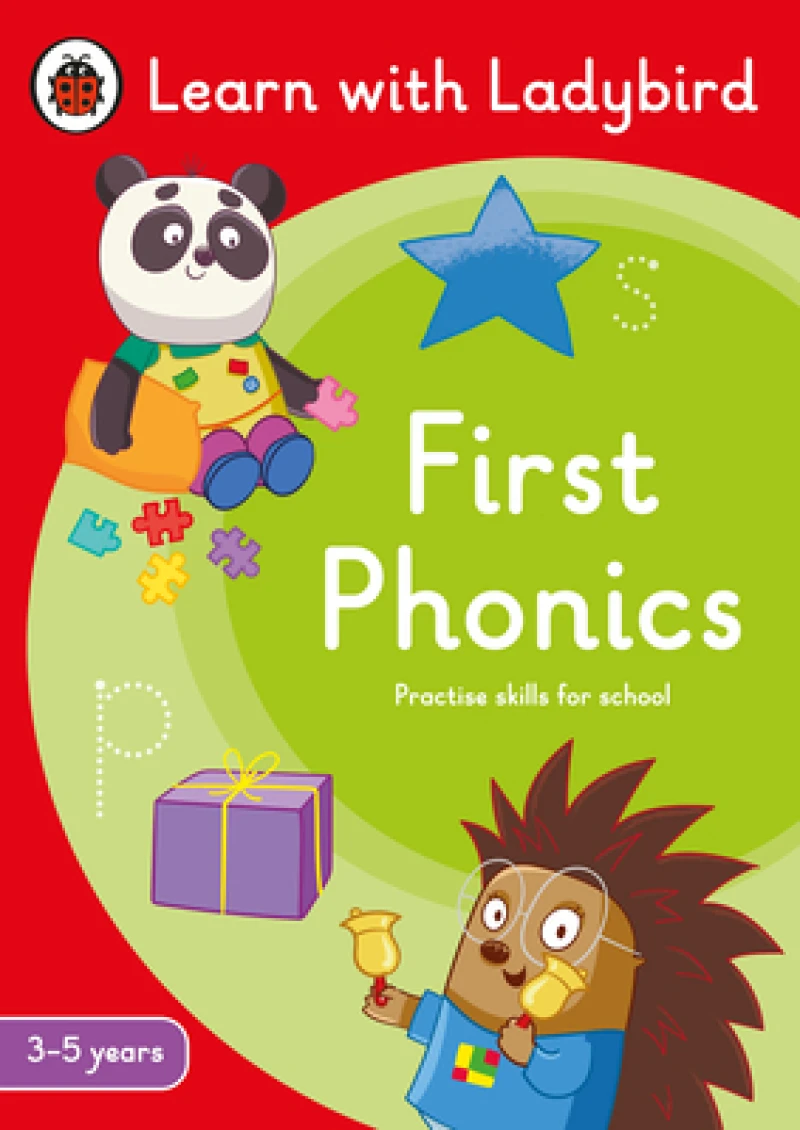 First Phonics: A Learn with Ladybird Activity Book (3-5 years)