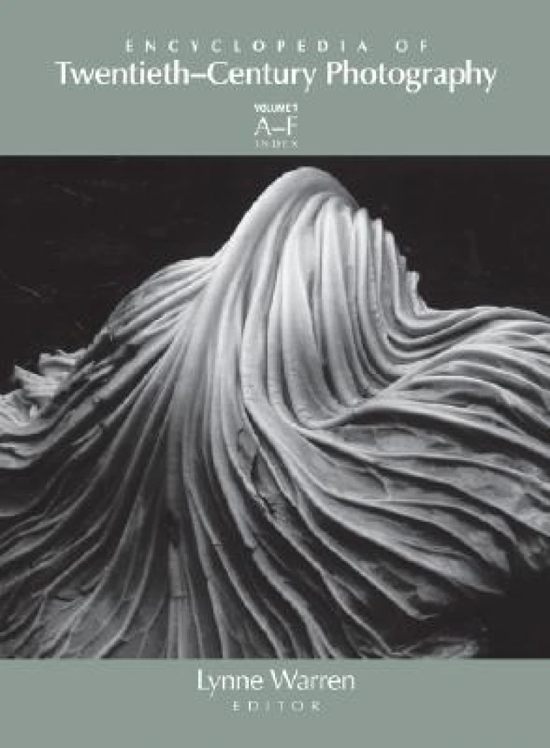 Encyclopedia of Twentieth-Century Photography, 3-Volume Set