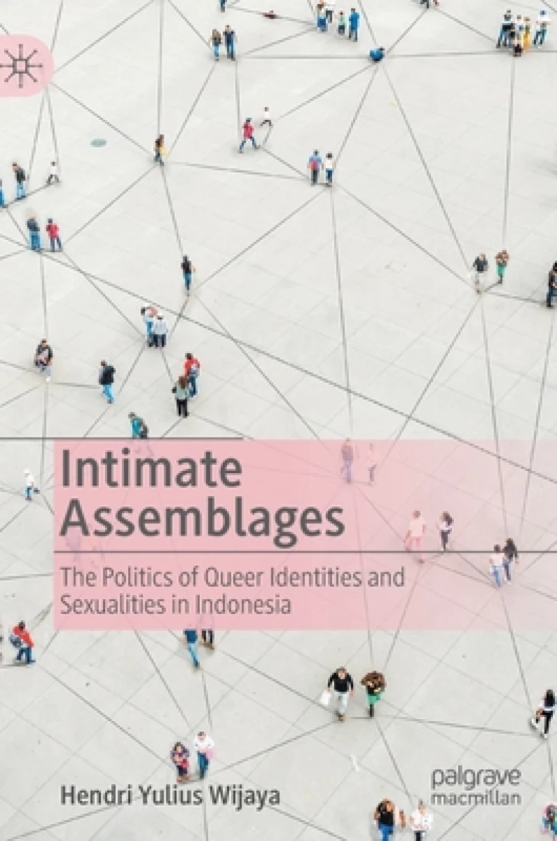 Intimate Assemblages